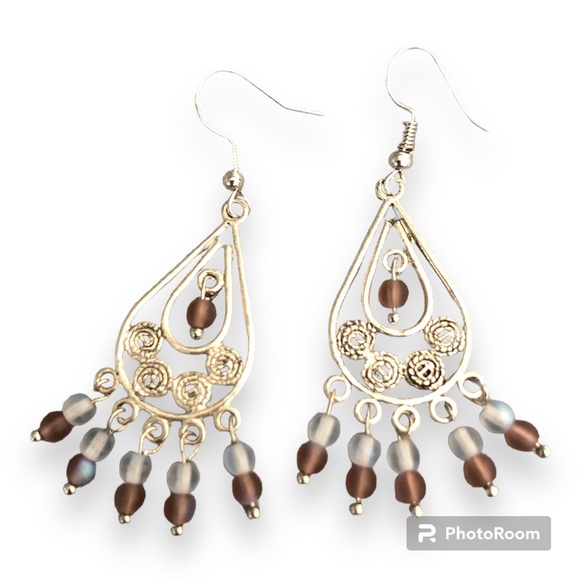 Handmade silver tone and drop glass earrings - Picture 2 of 2